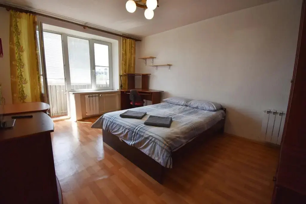 Na Baumanskoy Flat