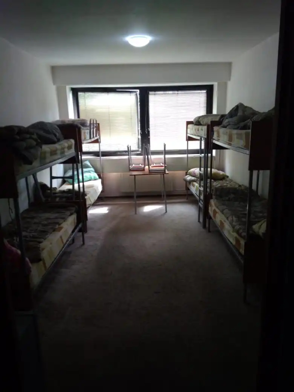 Pro-Hotel Hostel
